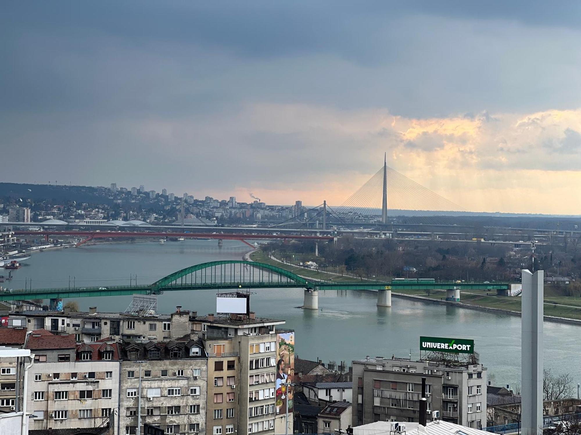 Central Sky View Apartment Белград Екстериор снимка